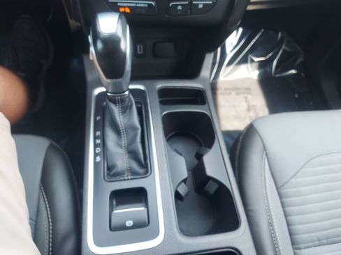 Used 2019 Ford Escape SE AWD/4WD image 16