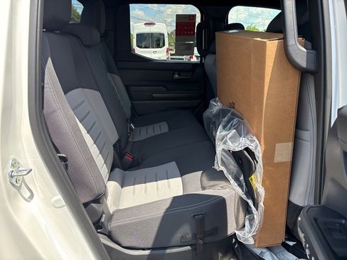 New 2025 Toyota Tacoma TRD Sport image 7