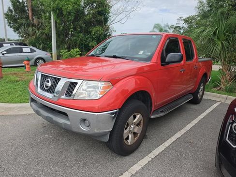 Used 2010 Nissan Frontier SE RWD image 3