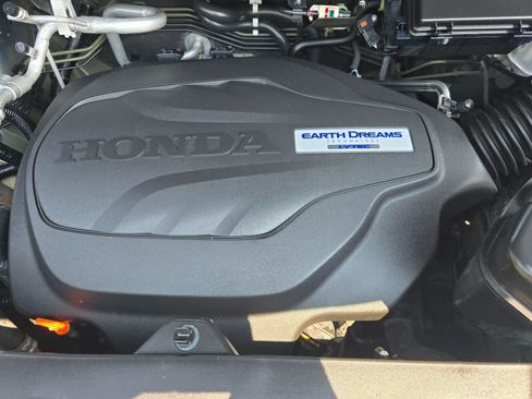 Used 2019 Honda Pilot Elite image 9