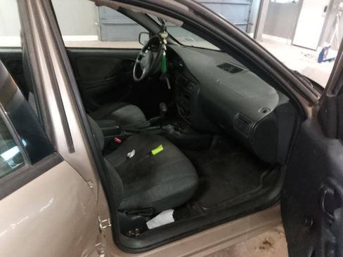 Used 2004 Chevrolet Cavalier Sedan w/ Preferred Equipment Group FWD image 30