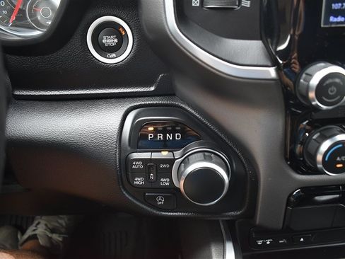 Used 2019 RAM 1500 Big Horn AWD/4WD image 18