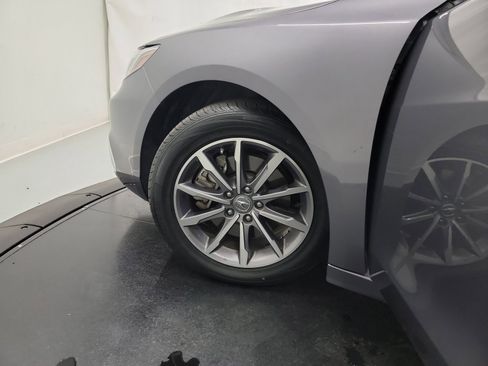 Used 2020 Acura TLX w/ Technology Package image 30