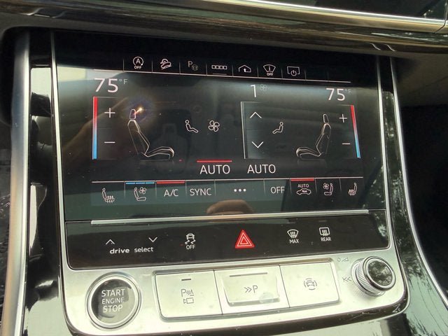Used 2023 Audi Q7 3.0T Prestige AWD/4WD image 18