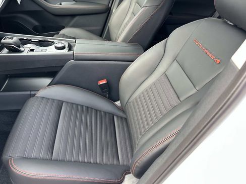 New 2026 Nissan Rogue SV AWD/4WD image 14