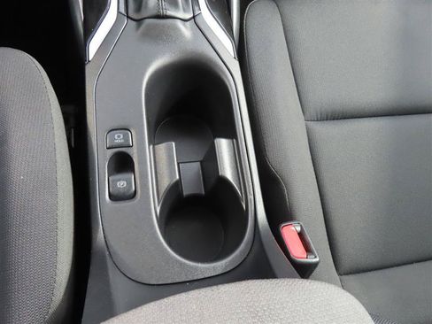 Used 2025 Toyota Corolla LE FWD image 26