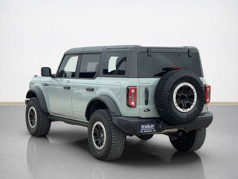 Used 2022 Ford Bronco Badlands image 5