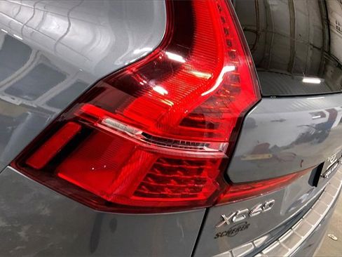 Certified 2023 Volvo XC60 B5 Ultimate w/ Climate Package image 31