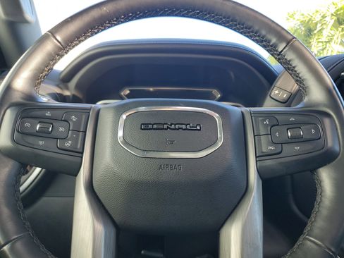 Used 2023 GMC Sierra 2500 Denali w/ Denali Ultimate Package image 22