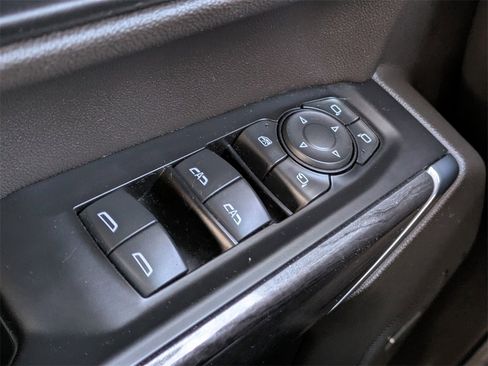 Used 2020 Chevrolet Silverado 1500 LTZ w/ LTZ Premium Package image 24