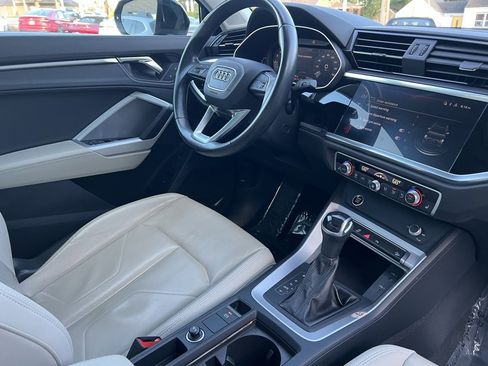 Used 2023 Audi Q3 2.0T Premium image 42