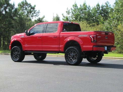 Used 2017 Ford F150 XLT w/ Equipment Group 301A Mid AWD/4WD image 7