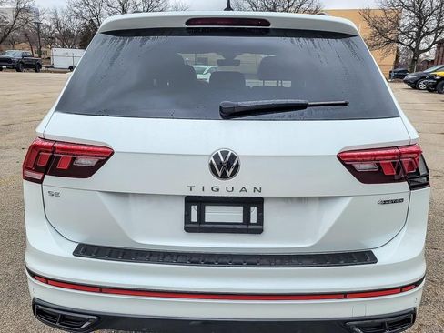Used 2022 Volkswagen Tiguan SE R-Line AWD/4WD image 6