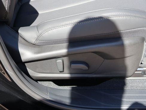 New 2026 Subaru Outback Limited image 14