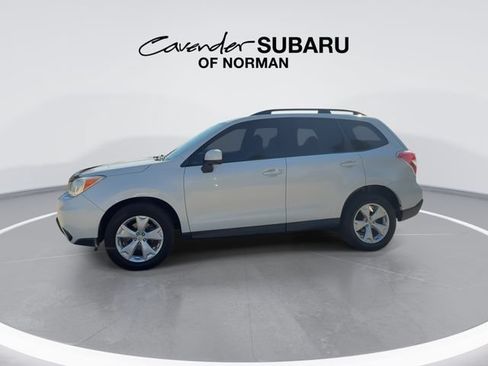 Used 2015 Subaru Forester 2.5i Premium AWD/4WD image 6