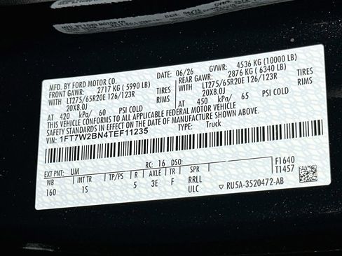 New 2026 Ford F250 XL w/ STX Appearance Package AWD/4WD image 18
