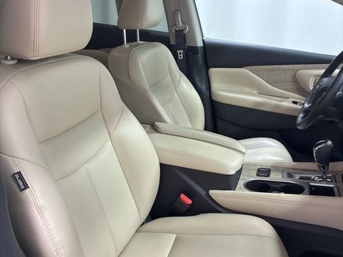Used 2024 Nissan Murano SV AWD/4WD image 22