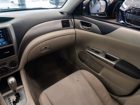 Used 2008 Subaru Impreza Outback Sport image 11