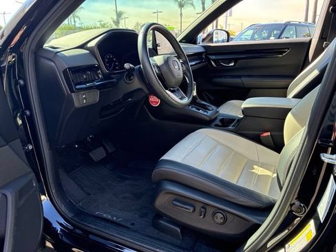 Used 2023 Honda CR-V Sport Touring image 4