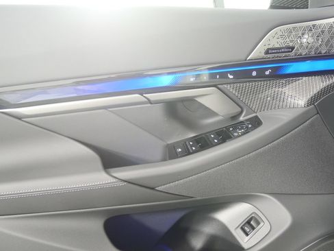 New 2027 BMW M5 Touring AWD/4WD image 8