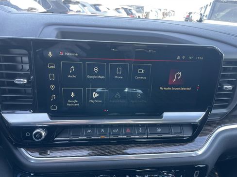 Used 2022 GMC Sierra 1500 Elevation image 15