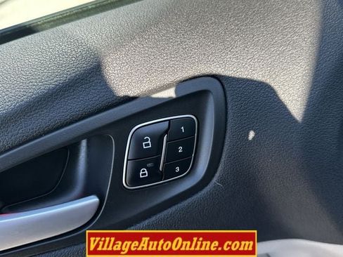 Used 2017 Ford Escape Titanium w/ Equipment Group 301A FWD image 10