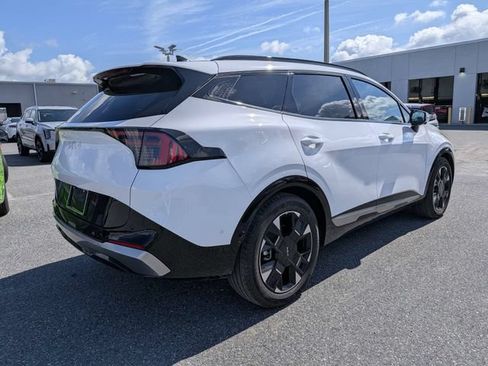 Used 2026 Kia Sportage SX FWD image 3