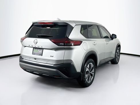Used 2023 Nissan Rogue SV FWD image 9