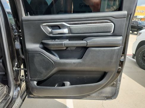 Used 2019 RAM 1500 Big Horn AWD/4WD image 27