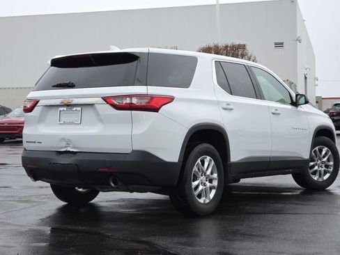 Used 2019 Chevrolet Traverse LS image 15