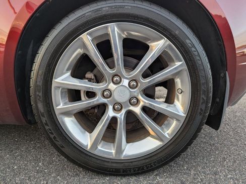 Used 2009 Saturn Sky Ruby Red image 31