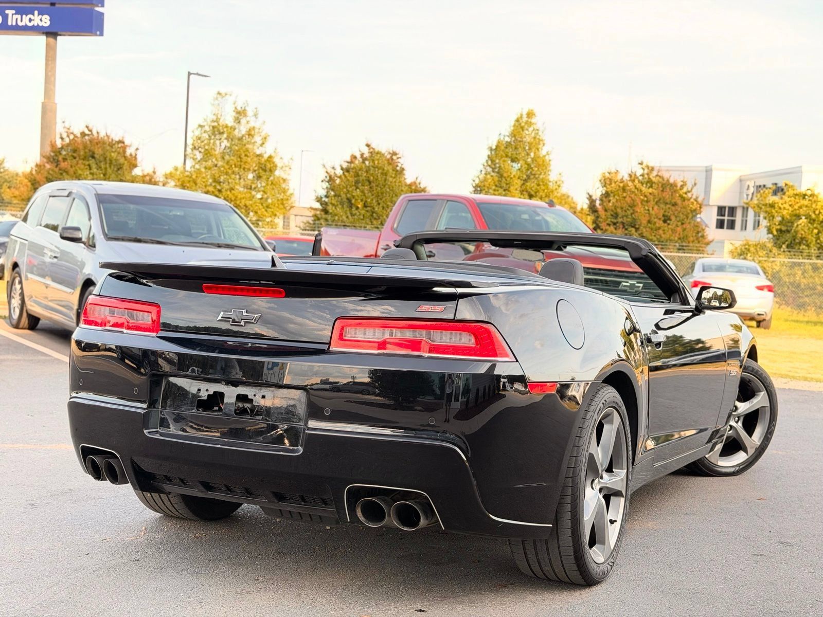 Used 2014 Chevrolet Camaro SS w/ RS Package RWD image 7