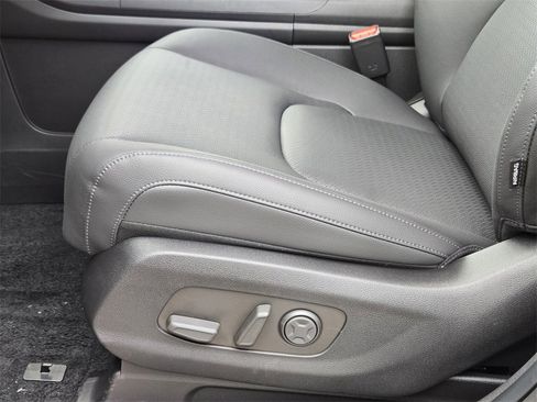 New 2026 Kia Carnival SX Prestige image 17