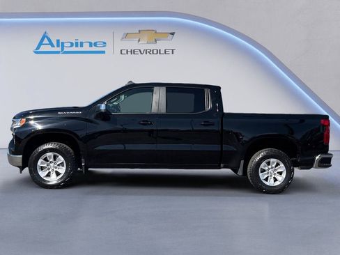 Used 2025 Chevrolet Silverado 1500 LT AWD/4WD image 2