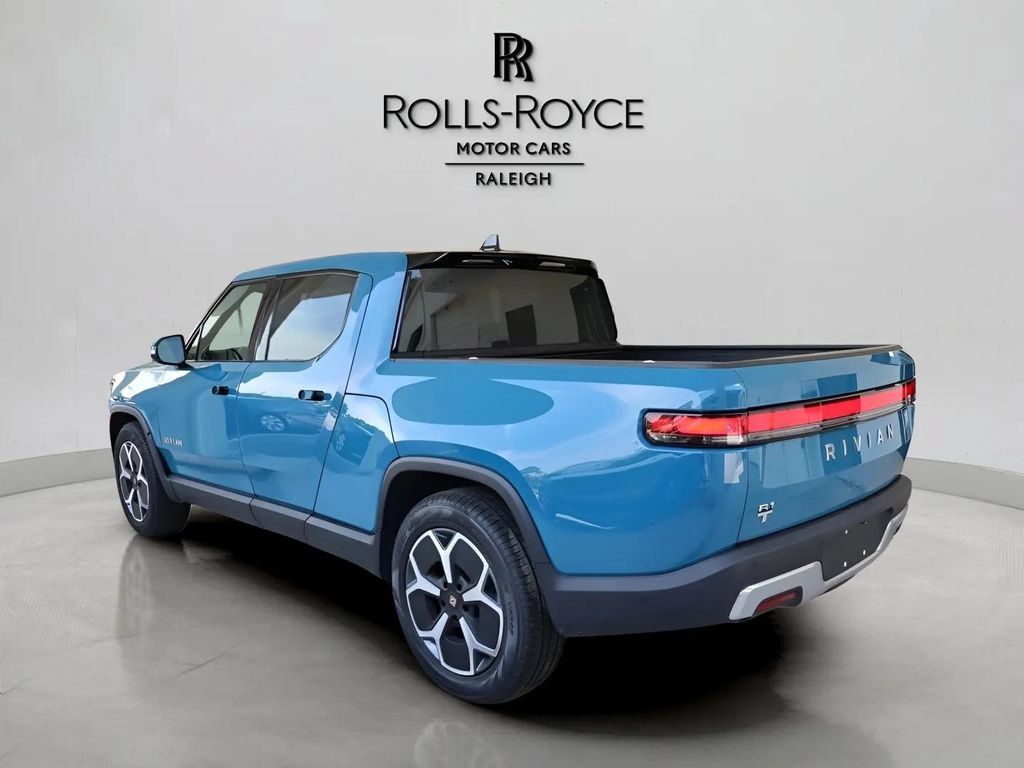 Used 2024 Rivian R1T Adventure Dual AWD/4WD image 6