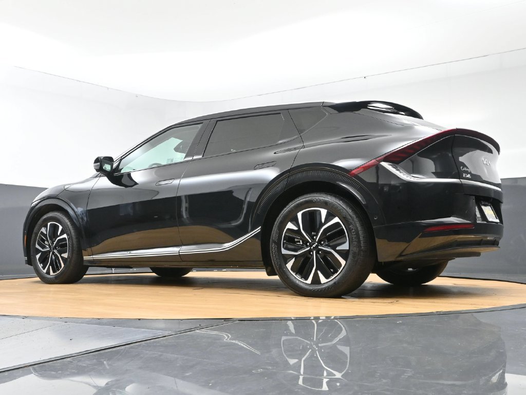 Used 2024 Kia EV6 Wind w/ Wind Technology Package AWD/4WD image 55
