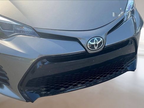 Used 2017 Toyota Corolla SE w/ Carpet Mat Package (TMS) FWD image 30