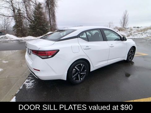 Certified 2025 Nissan Sentra SV image 7