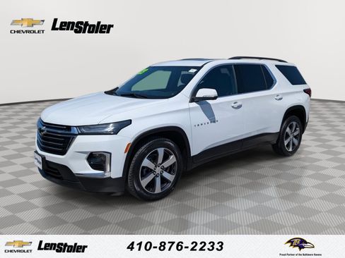 Used 2023 Chevrolet Traverse LT w/ LT Premium Package image 1