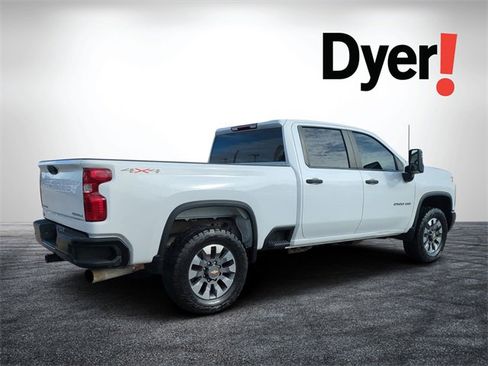 Certified 2024 Chevrolet Silverado 2500 Custom w/ Custom Value Package image 3