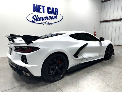 Used 2022 Chevrolet Corvette Stingray Premium Cpe w/ Z51 Performance Package RWD image 8