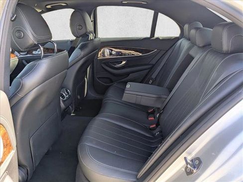 Used 2017 Mercedes-Benz E 300 4MATIC image 20