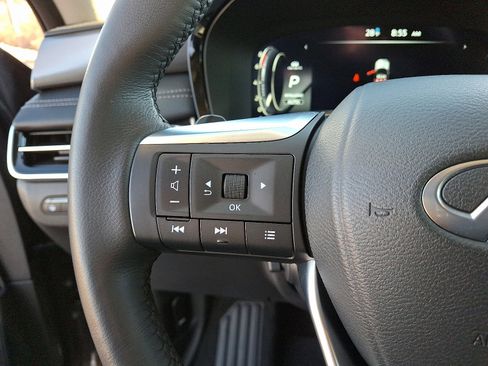 Certified 2025 INFINITI QX60 Luxe image 22