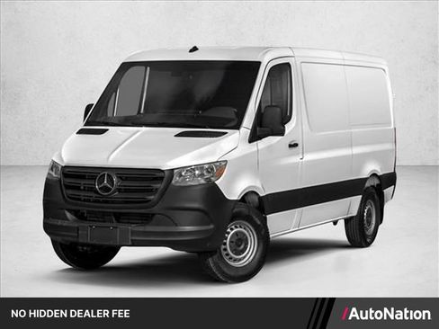 Used 2022 Mercedes-Benz Sprinter 2500 image 1
