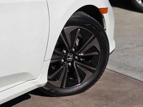 Used 2017 Honda Civic EX image 14