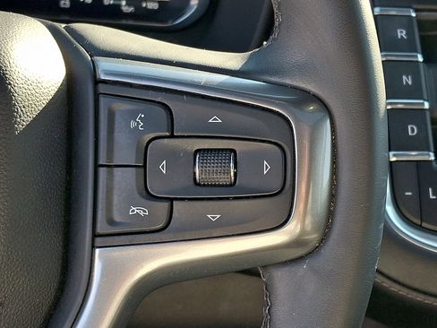 Used 2024 Chevrolet Tahoe Z71 w/ Z71 Off-Road Package image 21