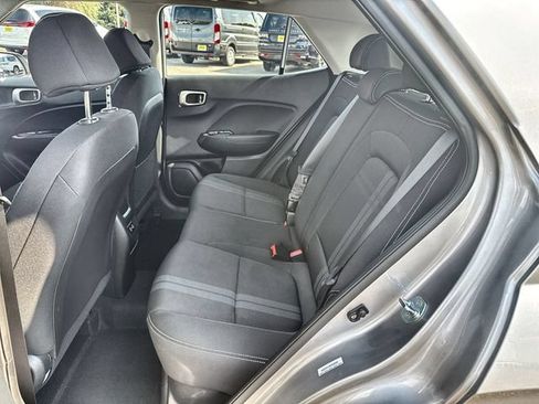 Used 2026 Hyundai Venue SEL FWD image 21