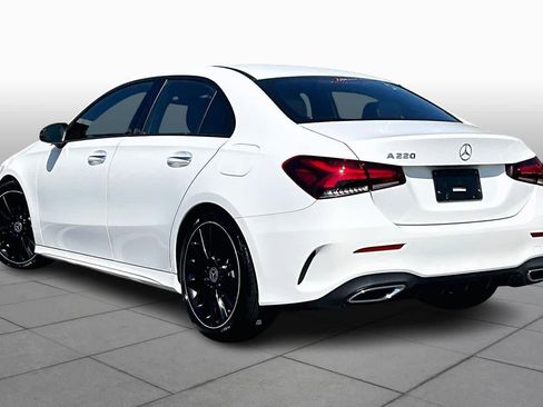 Used 2022 Mercedes-Benz A 220 image 12