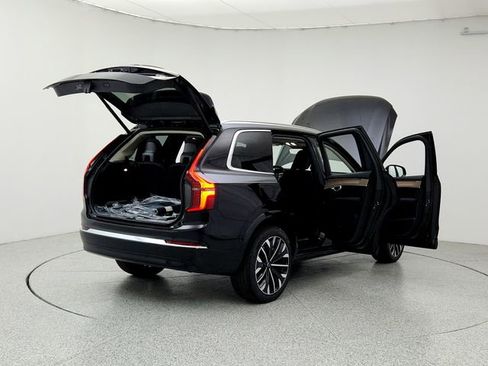 New 2026 Volvo XC90 B6 Plus w/ Protection Package image 11