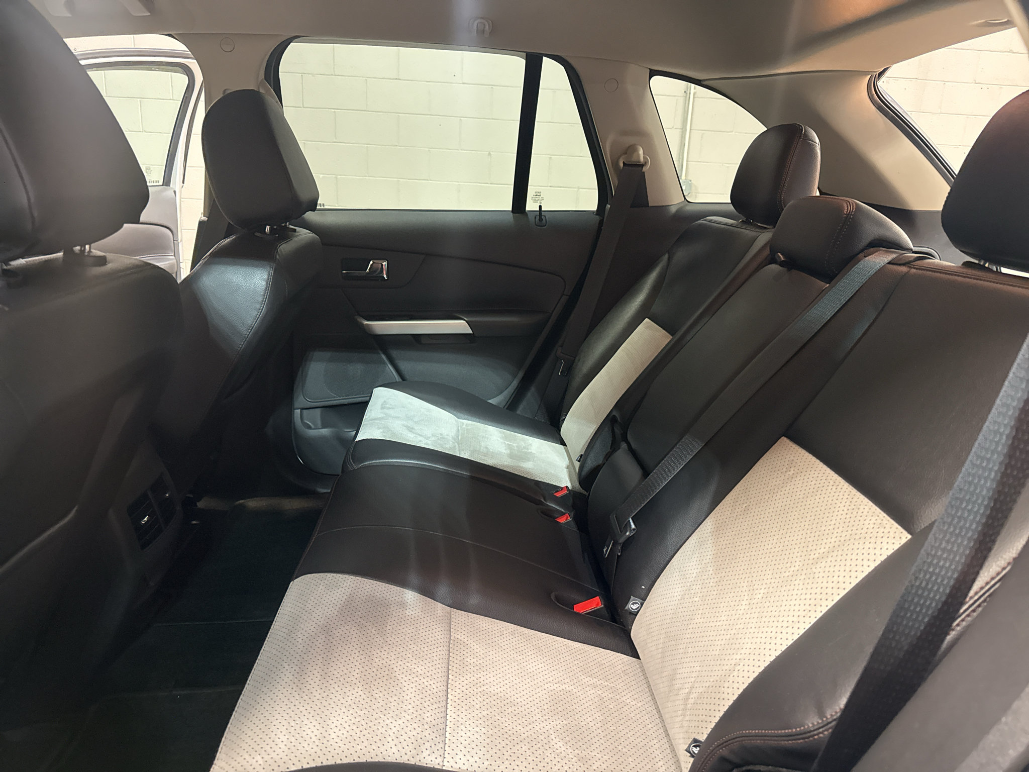 Used 2014 Ford Edge SEL w/ Equipment Group 204A FWD image 23